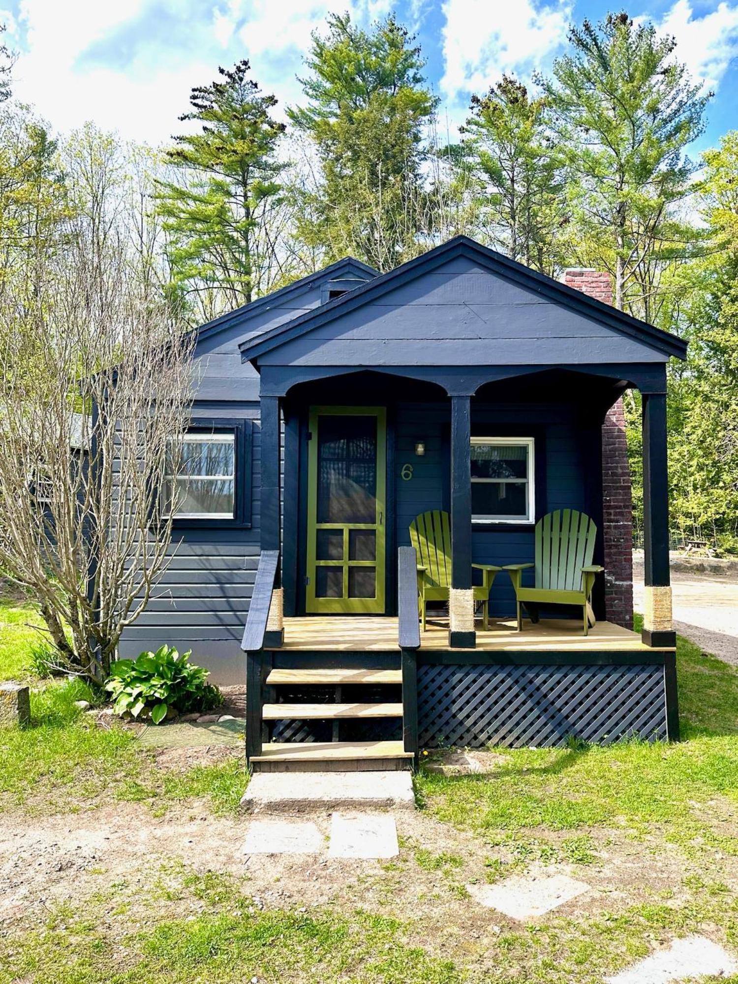 Cottage Place On Squam Lake - Cabins Голдернесс Екстер'єр фото
